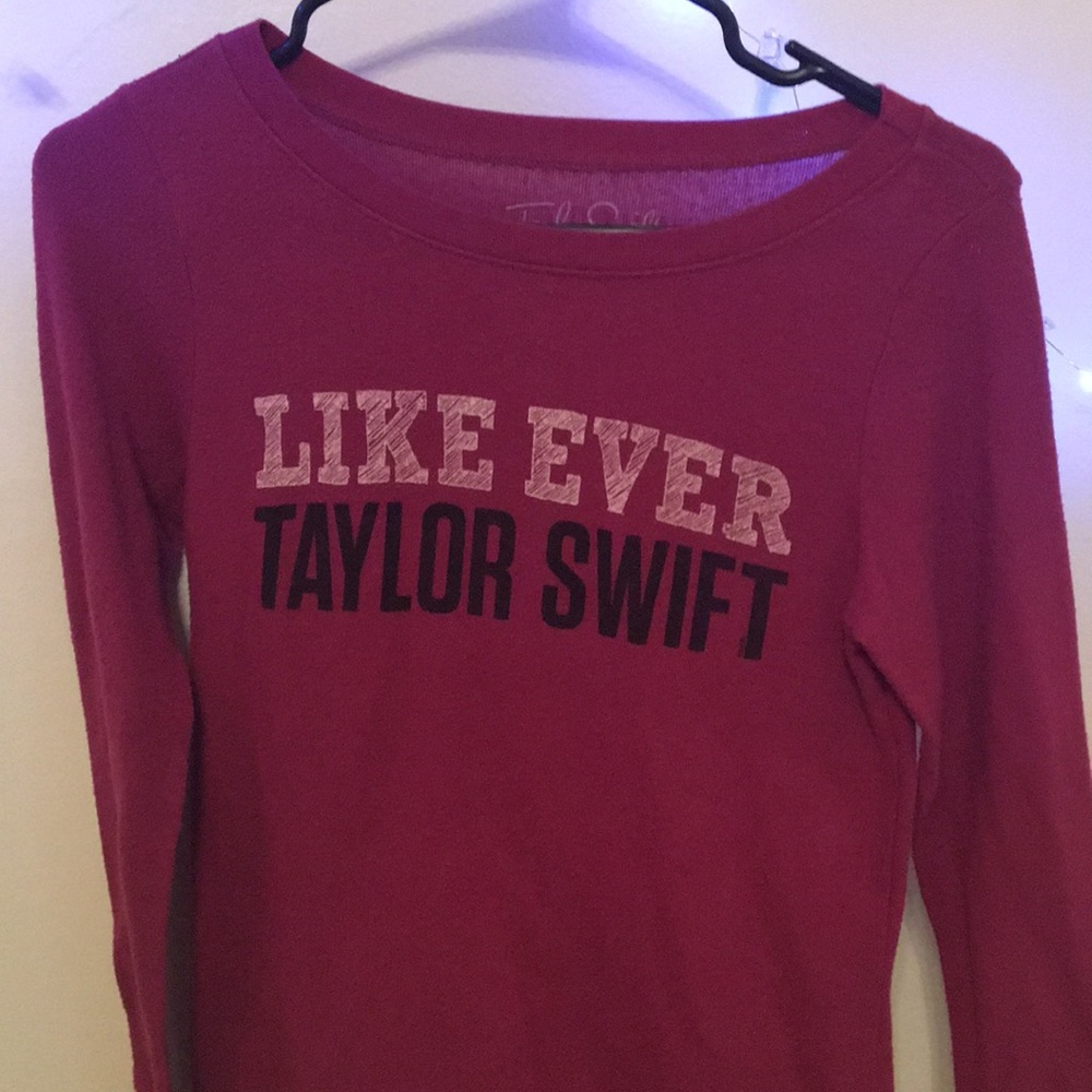 Taylor Swift soft long sleeve shirt